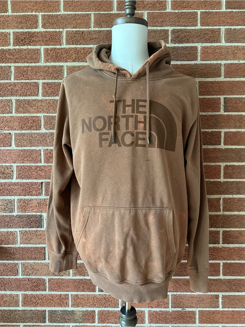 The North Face Brown Acid Wash Pullover Hoodie with Logo, XL